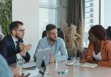 Mentoring and Coaching: How Leaders Develop the People Around Them mentoring and coaching
